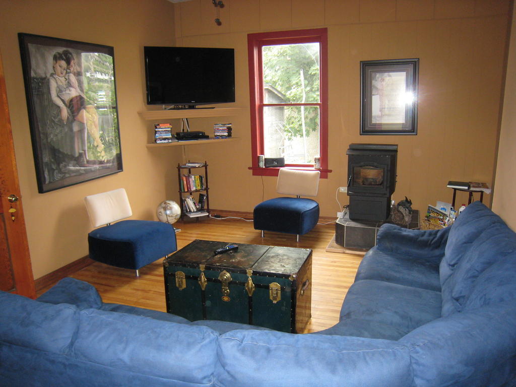 Poppi'S Guesthouse Revelstoke Esterno foto